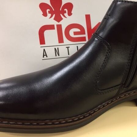 Reiker Boots